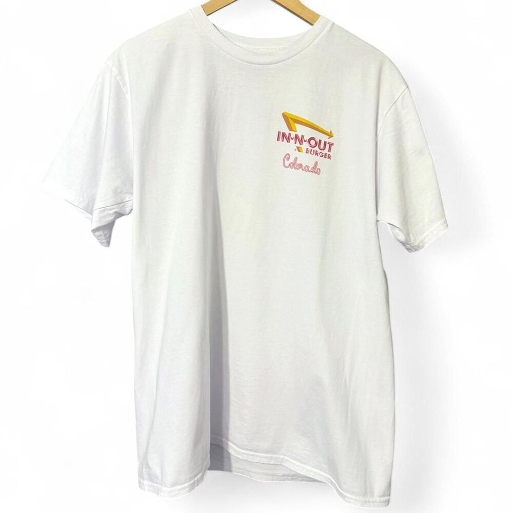 In-N-Out Burger Colorado cotton t-shirt with yellow and red logo, size L